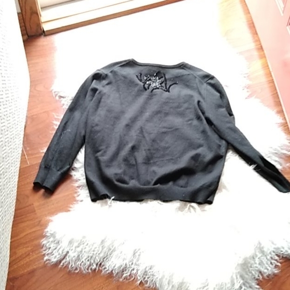 Sweater - Picture 3 of 3